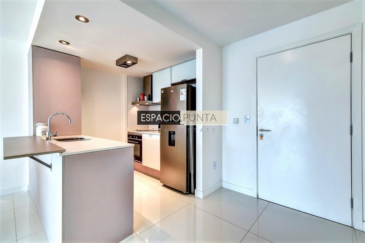 Apartamento ID.1280 - Venta y alquiler temporal de apartamento de dos dormitorios en edificio Art Tower, La Pastora, Punta del Este
