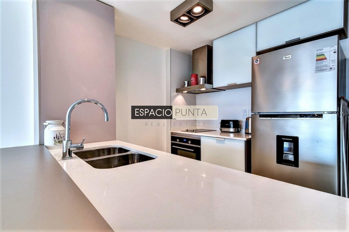Apartamento ID.1280 - Venta y alquiler temporal de apartamento de dos dormitorios en edificio Art Tower, La Pastora, Punta del Este