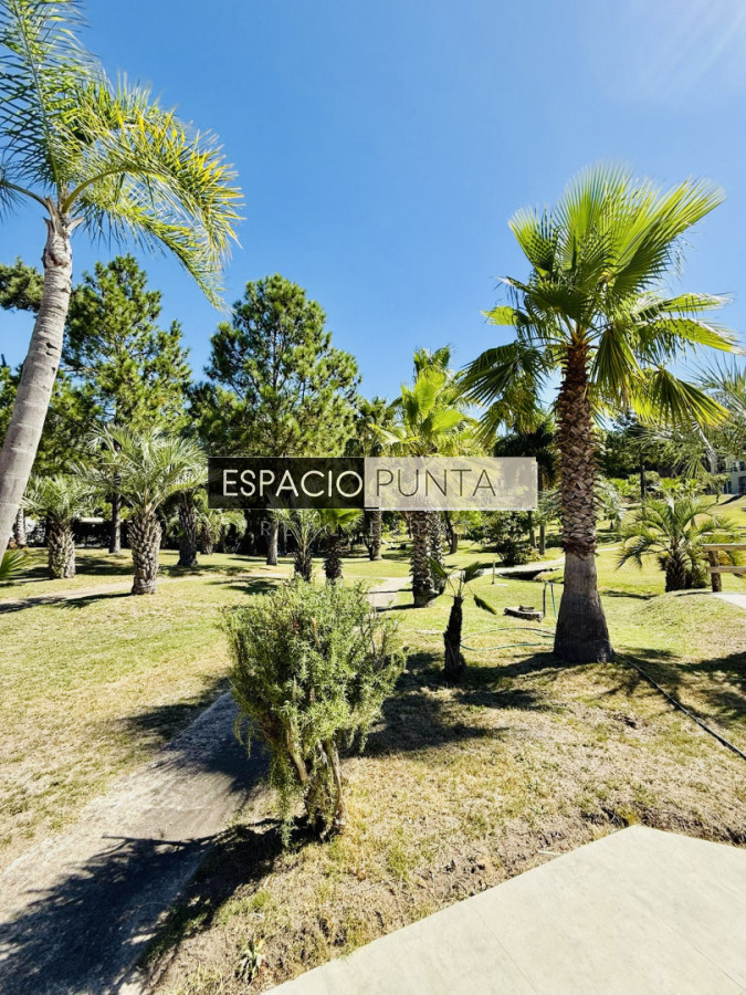 Apartamento ID.4843 - Alquiler anual o invernal de Apartamento Dúplex con Parrillero propio en Rincón del Indio