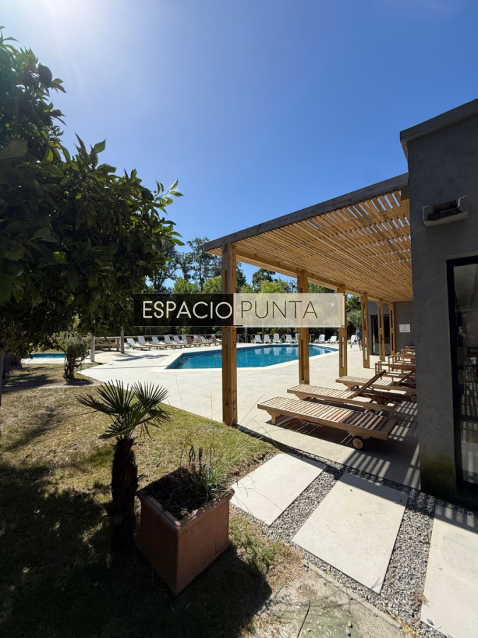 Apartamento ID.4843 - Alquiler anual o invernal de Apartamento Dúplex con Parrillero propio en Rincón del Indio