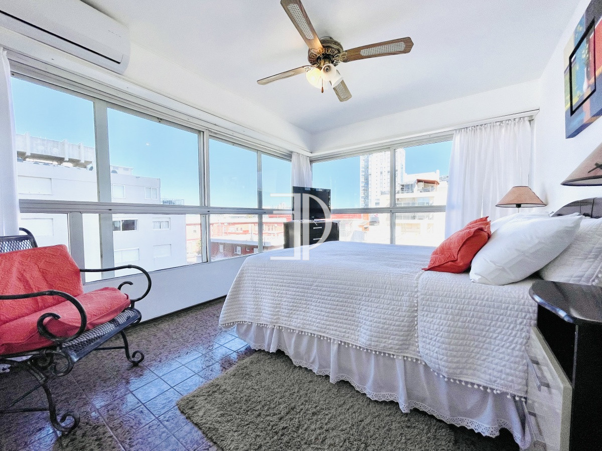 Apartamento ID.24 - Apartamento de 2 Dormitorios Reciclado, Península de Punta del Este