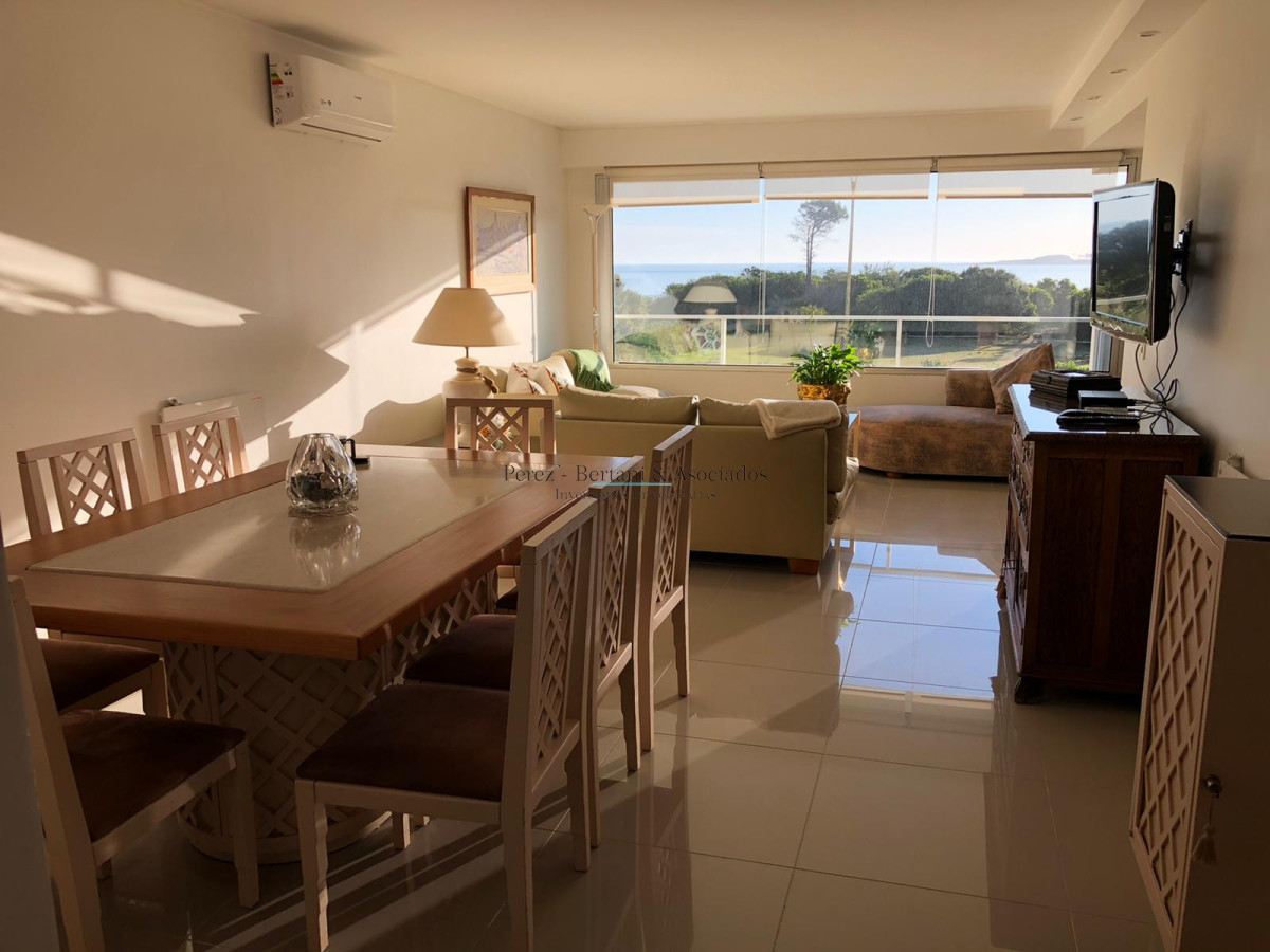 Apartamento ID.59 - Apartamento de 2 Dormitorios Frente a Playa Mansa
