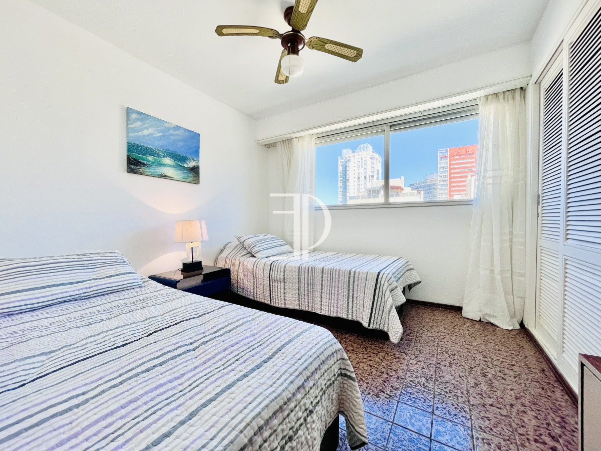 Apartamento ID.24 - Apartamento de 2 Dormitorios Reciclado, Península de Punta del Este