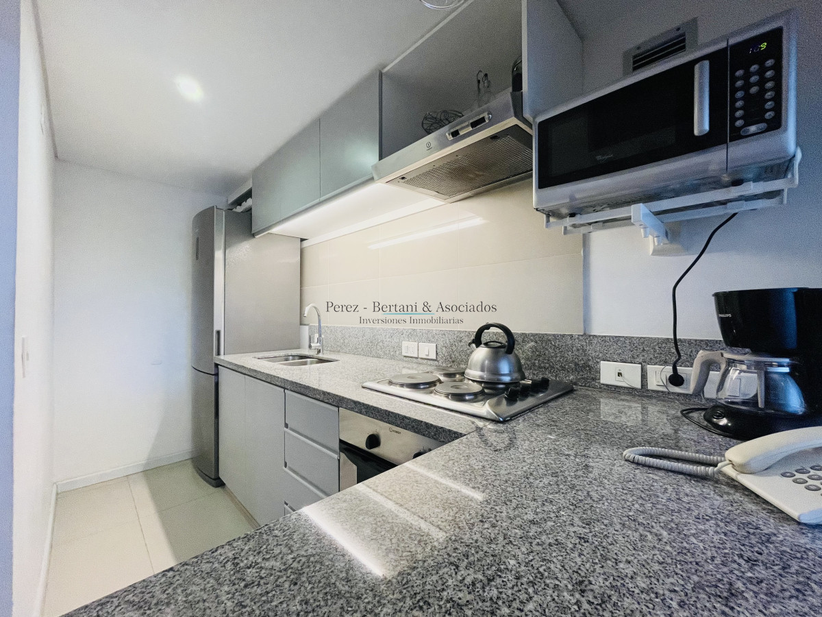 Apartamento ID.237 - Moderno Apartamento de dos Dormitorios sobre Roosevelt en Venta