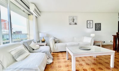 Apartamento de 3 Dormitorios sobre Gorlero, Punta del Este - Venta y Alquiler