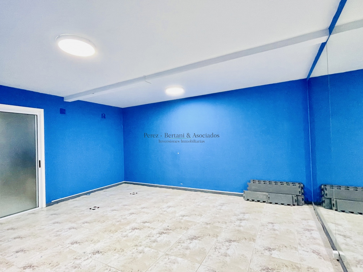 Casa ID.875 - Excelente Casa de 4 Dormitorios, Piscina Climatizada y Barbacoa en Pinares, Punta del Este