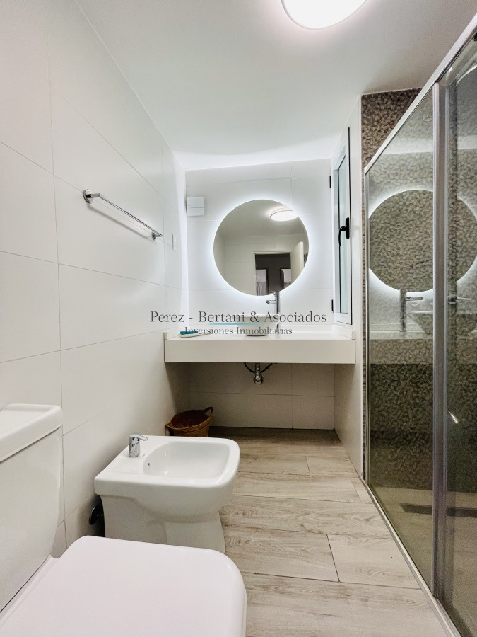 Casa ID.193 - Excelente Casa de 4 Dormitorios, Piscina y Parrillero en San Rafael 