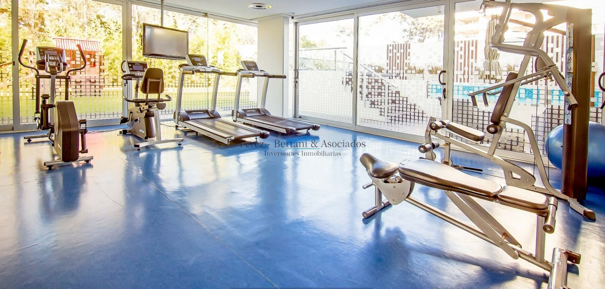 Apartamento ID.237 - Moderno Apartamento de dos Dormitorios sobre Roosevelt en Venta