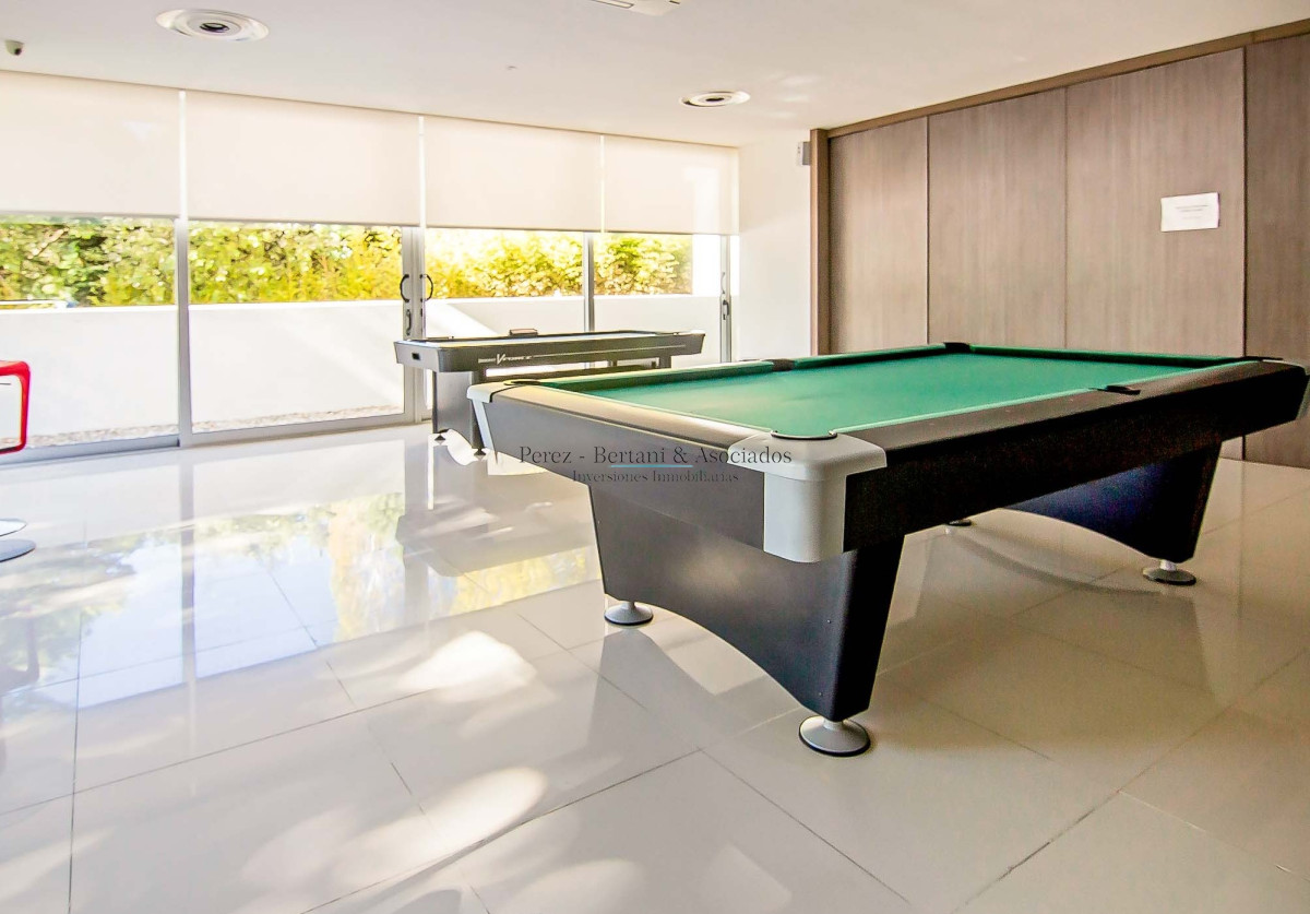 Apartamento ID.237 - Moderno Apartamento de dos Dormitorios sobre Roosevelt en Venta