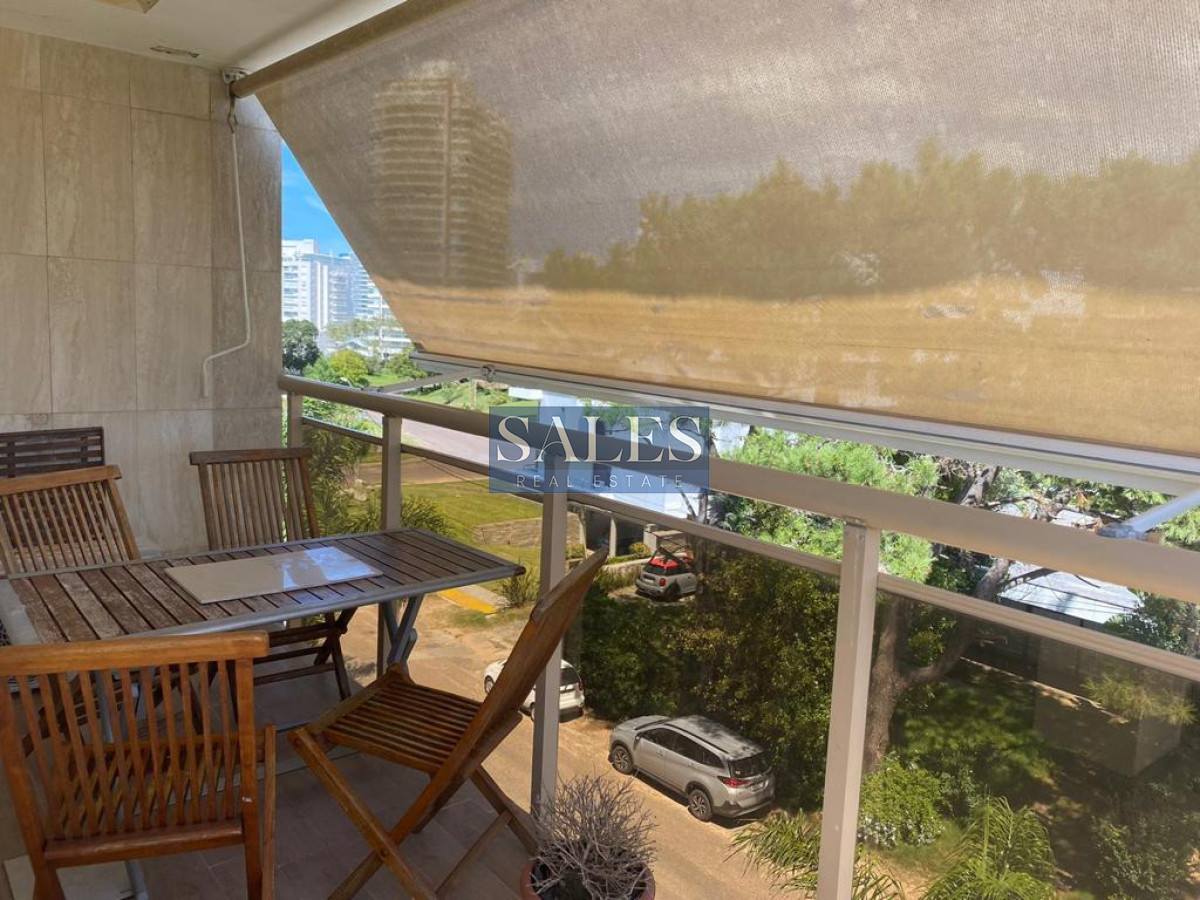 Apartamento ID.113 - Apartamento de 2 Dormitorios en Aidy Grill a Pocos Metros de Playa Brava - Venta