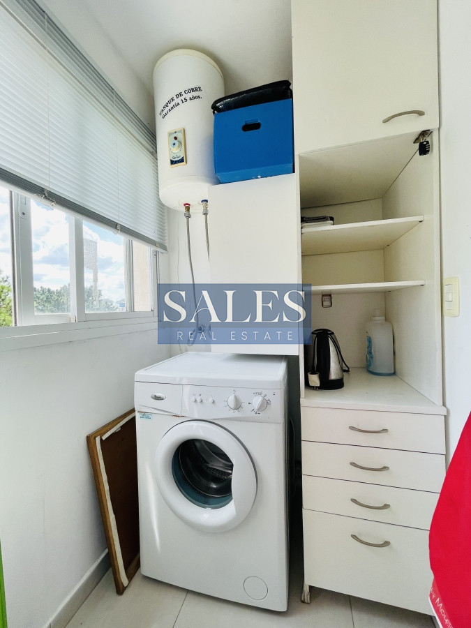 Apartamento ID.113 - Apartamento de 2 Dormitorios en Aidy Grill a Pocos Metros de Playa Brava - Venta