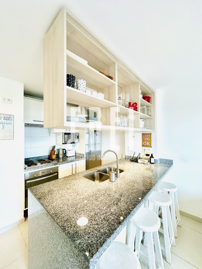 Apartamento ID.114 - Venta de Moderno Apartamento en zona Roosevelt de 1 Dormitorio, torre con servicios, Punta del Este