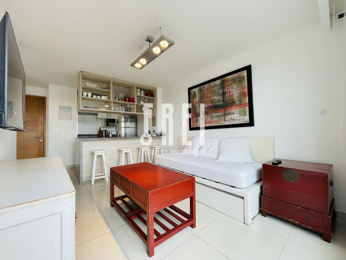 Apartamento ID.114 - Venta de Moderno Apartamento en zona Roosevelt de 1 Dormitorio, torre con servicios, Punta del Este
