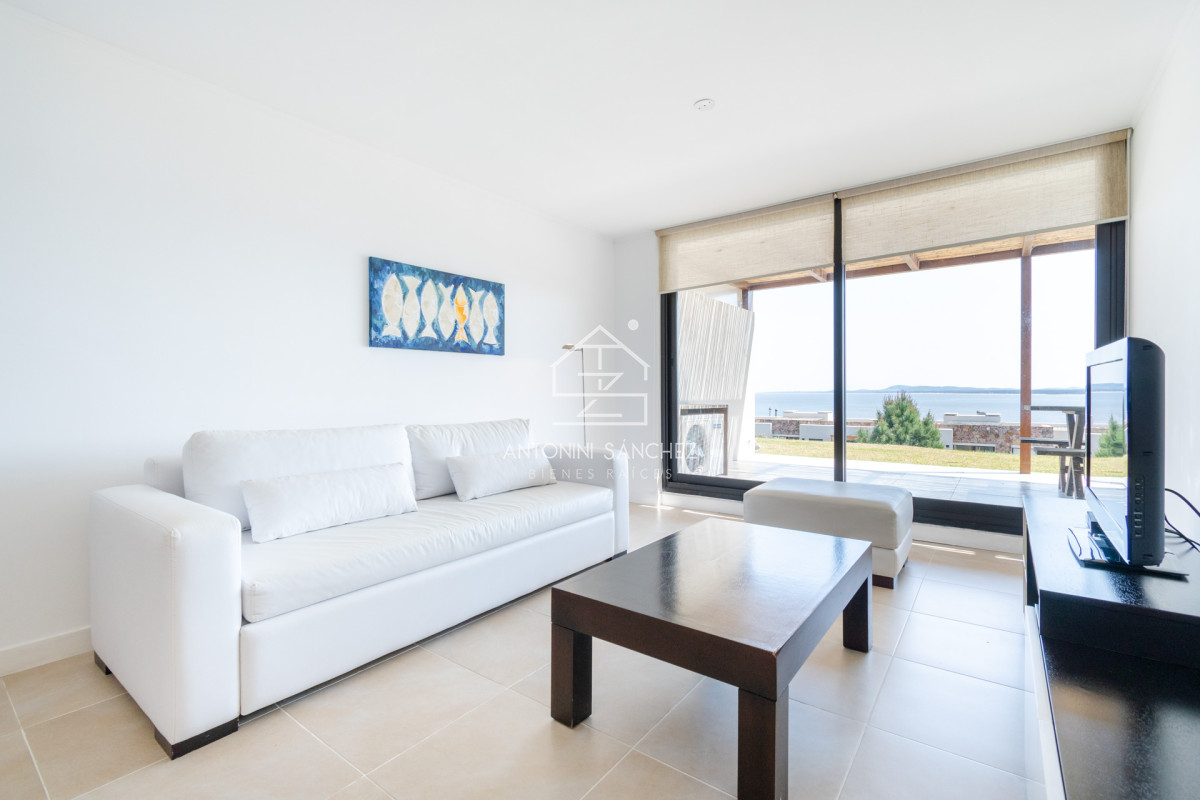 Apartamento ID.1767 - Apartamento de un dormitorio con parrillero y jardin en Venta y Alquiler, Punta Ballena
