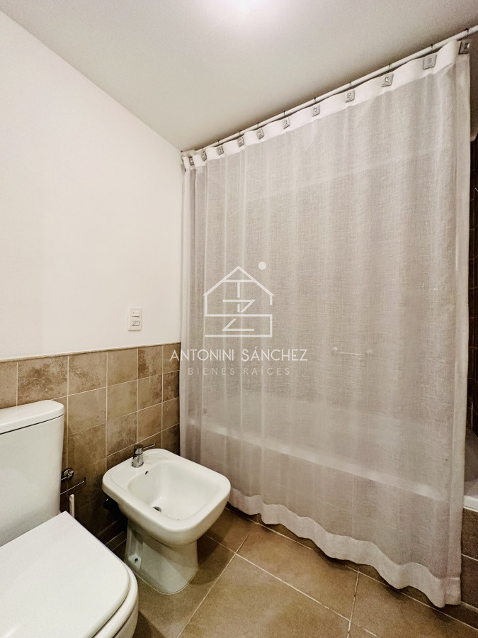Apartamento ID.1759 - Venta de fabuloso apartamento de dormitorio y medio con dos baños en Punta Ballena