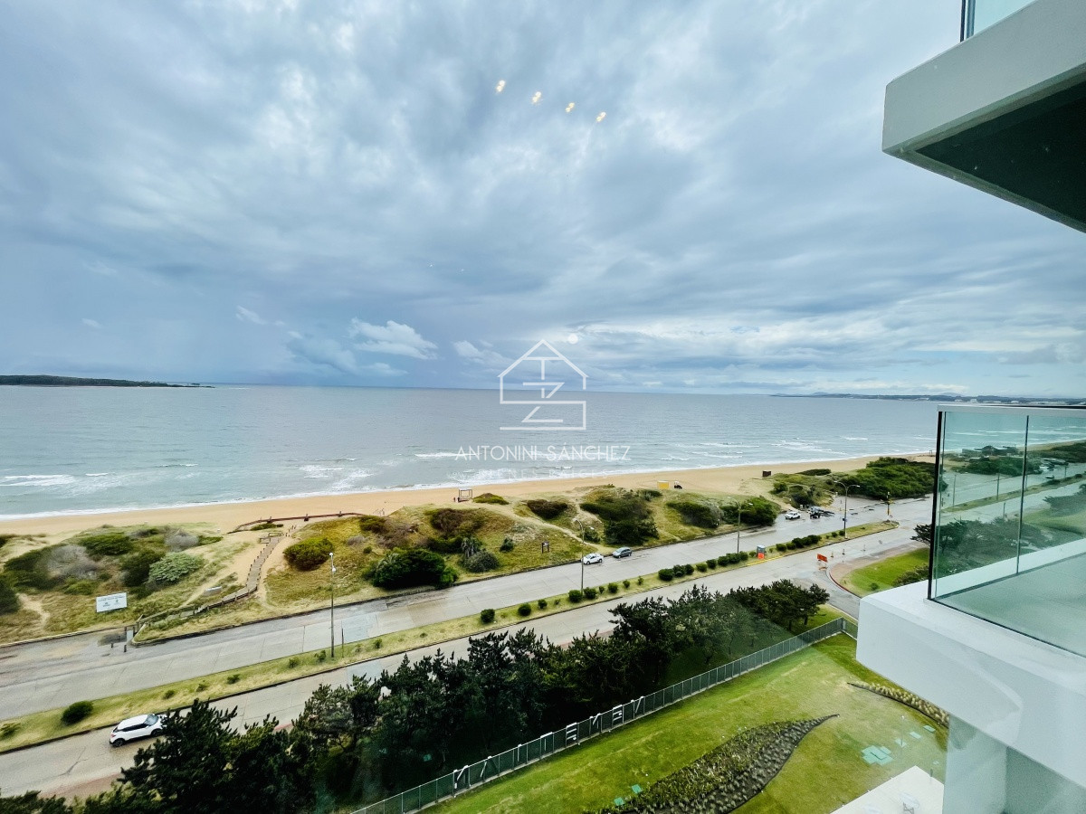 Apartamento ID.398 - Venta Apartamento de 2 Dormitorios Punta del Este