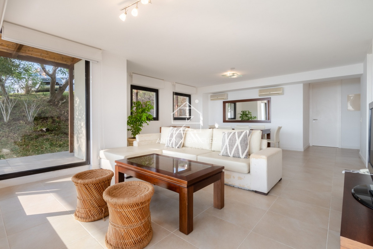 Apartamento ID.1766 - Venta y alquiler temporario de Apartamento amplio de 1 Dormitorio en Quartier Punta Ballena