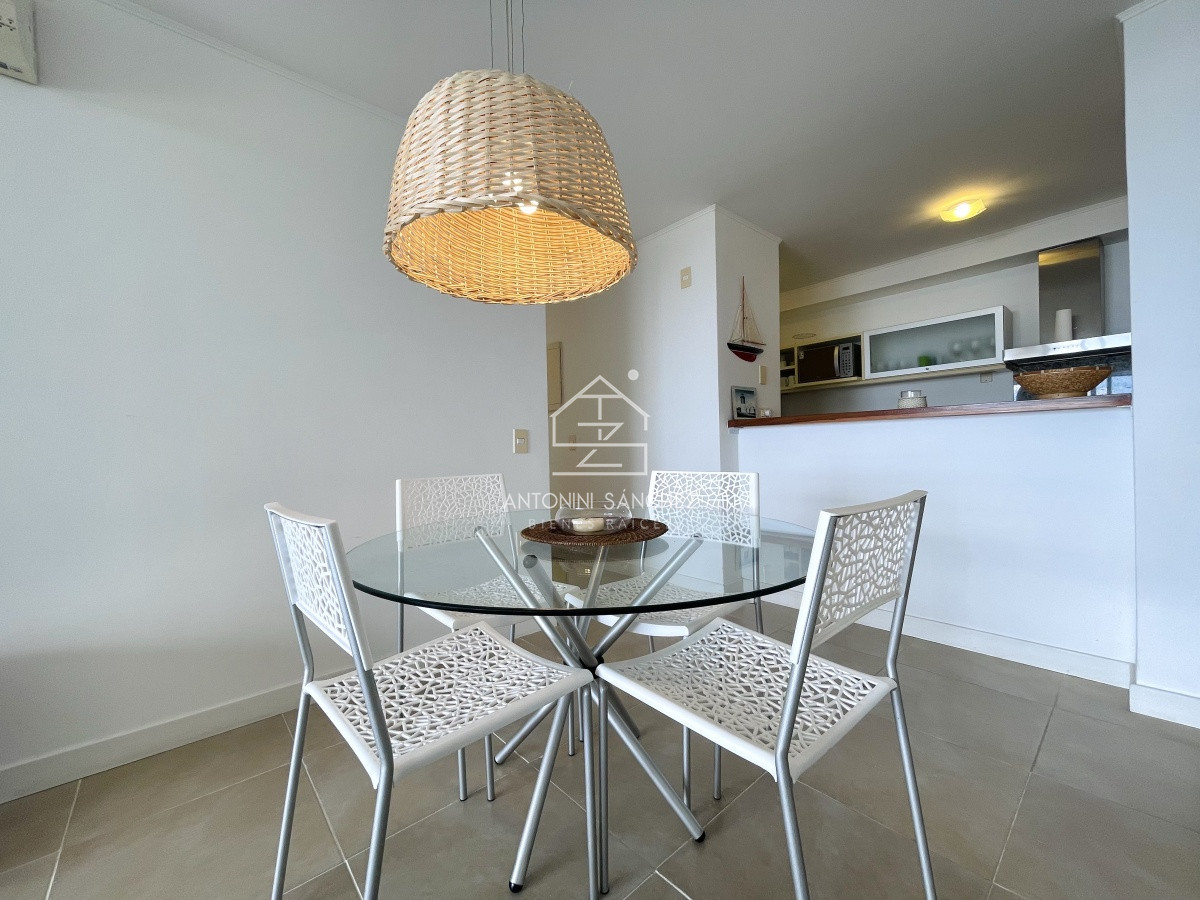 Apartamento ID.1767 - Apartamento de un dormitorio con parrillero y jardin en Venta y Alquiler, Punta Ballena