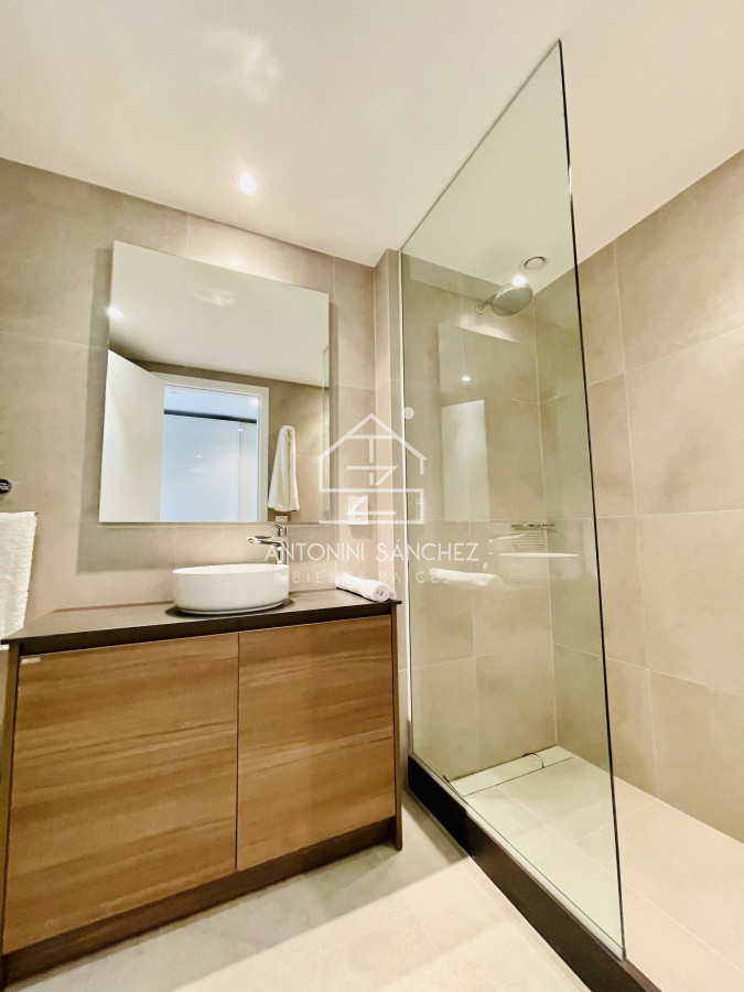 Apartamento ID.398 - Venta Apartamento de 2 Dormitorios Punta del Este