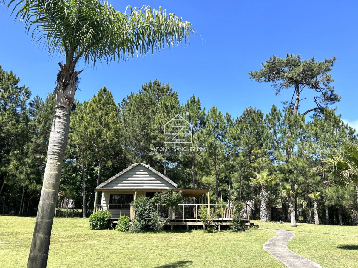 Apartamento ID.4137 - Alquiler anual o invernal de apartamento dúplex con parrillero propio en Rincón del Indio