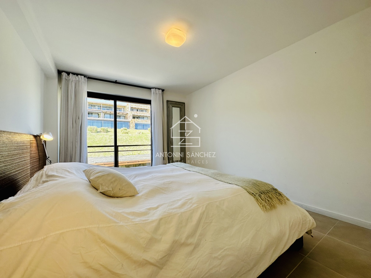 Apartamento ID.1759 - Venta de fabuloso apartamento de dormitorio y medio con dos baños en Punta Ballena