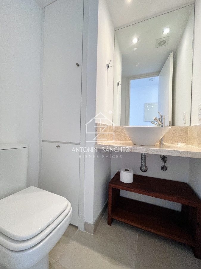 Apartamento ID.1767 - Apartamento de un dormitorio con parrillero y jardin en Venta y Alquiler, Punta Ballena