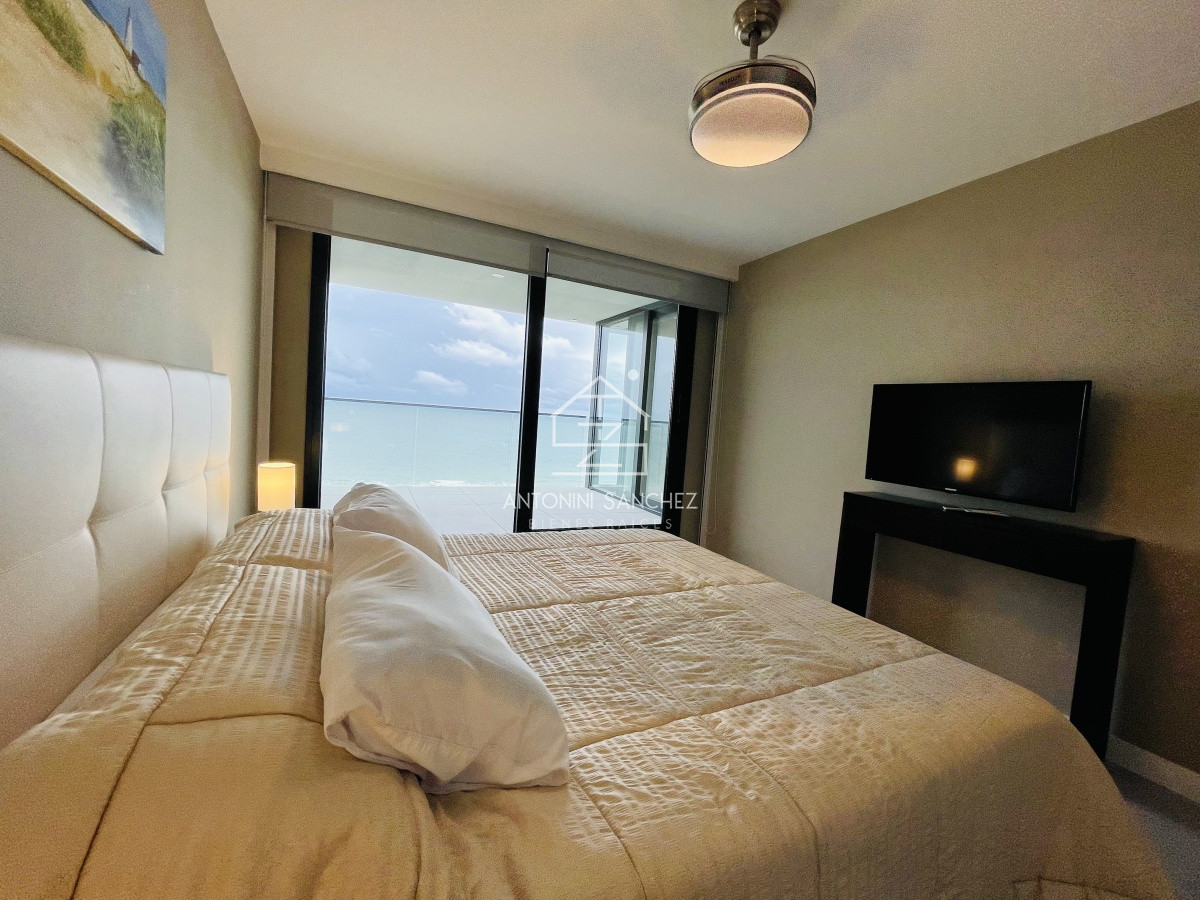 Apartamento ID.398 - Venta Apartamento de 2 Dormitorios Punta del Este