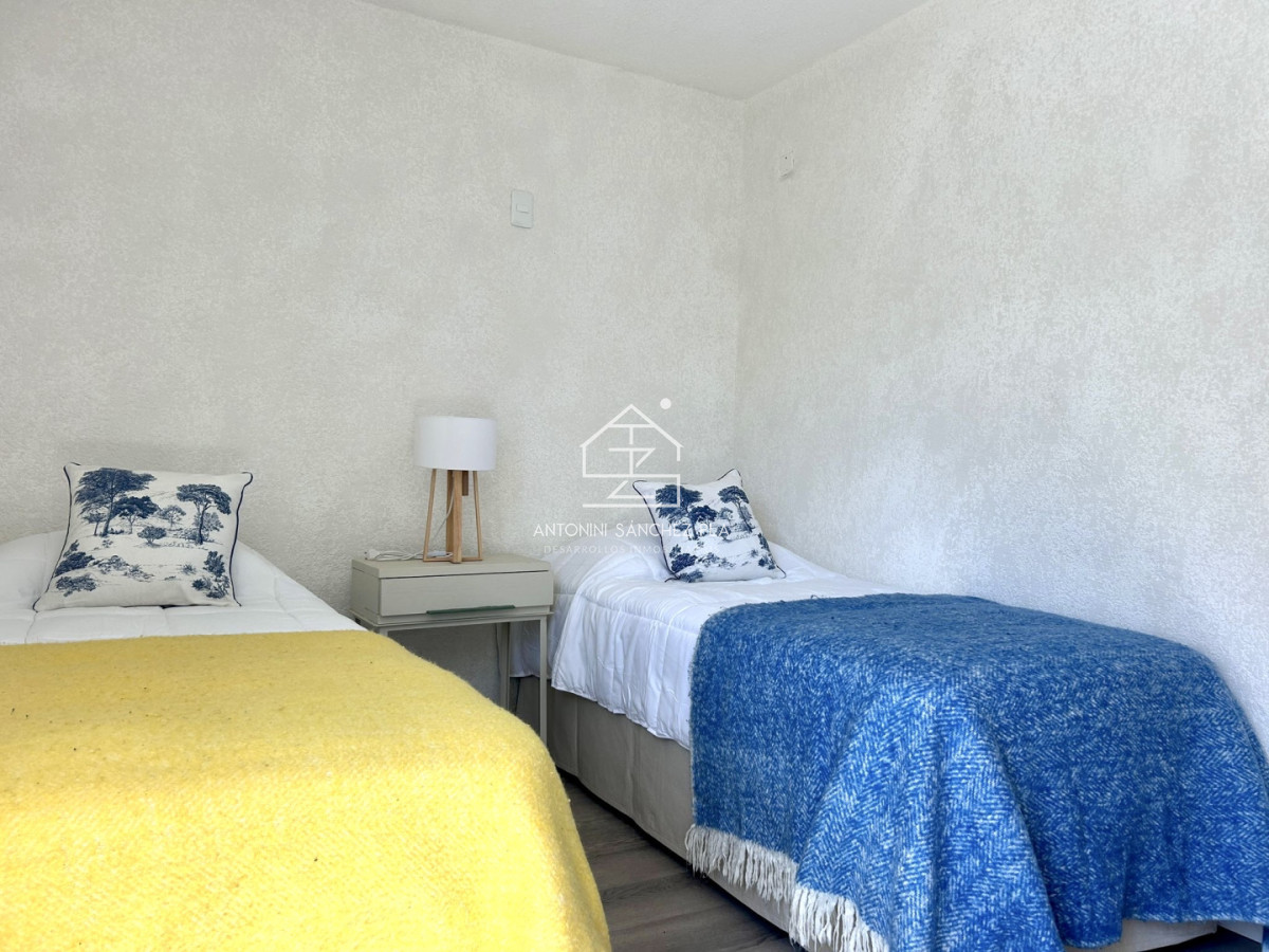 Apartamento ID.4137 - Alquiler anual o invernal de apartamento dúplex con parrillero propio en Rincón del Indio