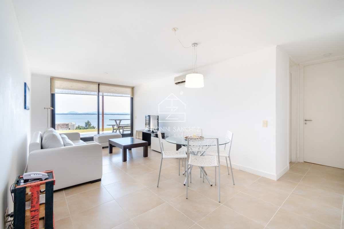 Apartamento ID.1767 - Apartamento de un dormitorio con parrillero y jardin en Venta y Alquiler, Punta Ballena