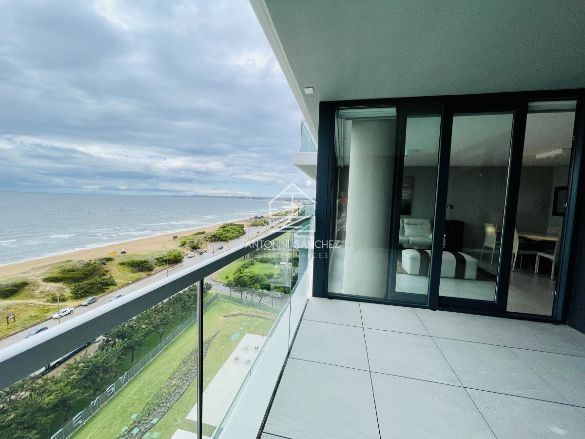 Apartamento ID.398 - Venta Apartamento de 2 Dormitorios Punta del Este