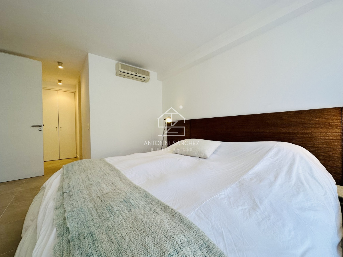 Apartamento ID.1759 - Venta de fabuloso apartamento de dormitorio y medio con dos baños en Punta Ballena