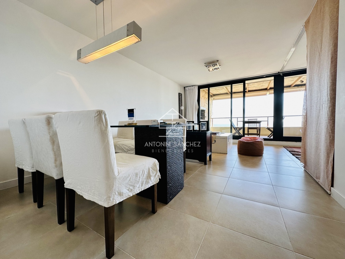 Apartamento ID.1759 - Venta de fabuloso apartamento de dormitorio y medio con dos baños en Punta Ballena
