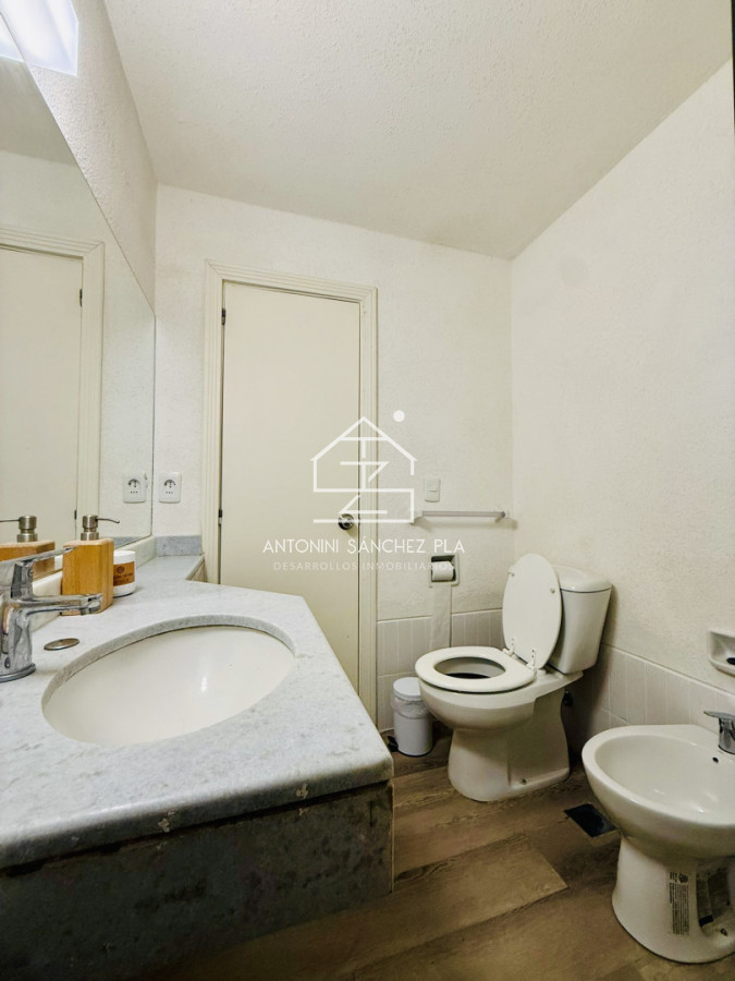 Apartamento ID.4138 - Alquiler anual o invernal de apartamento duplex con parrillero propio en Rincón del Indio