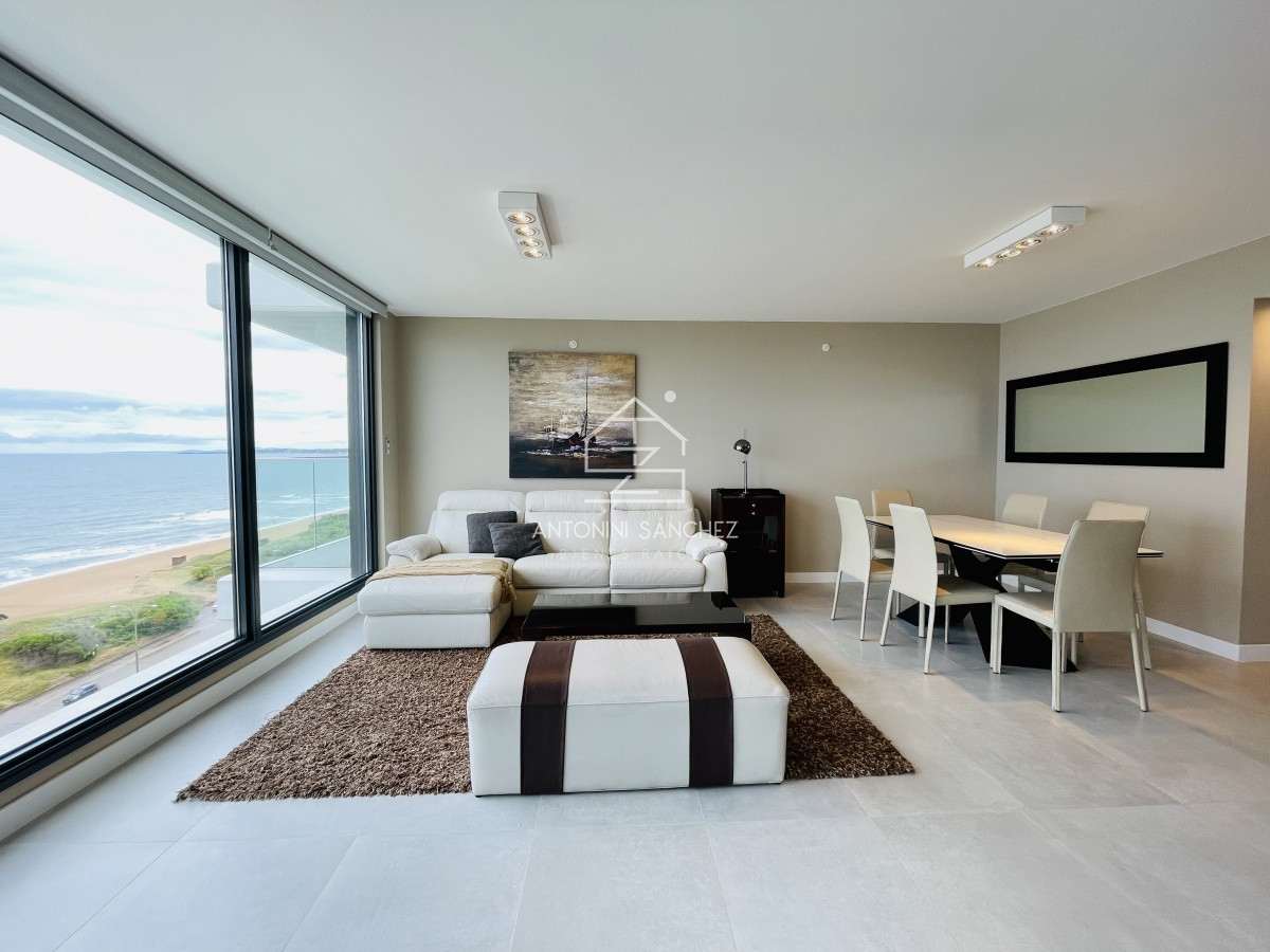 Apartamento ID.398 - Venta Apartamento de 2 Dormitorios Punta del Este
