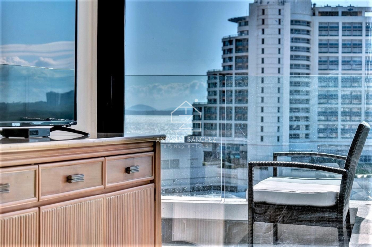 Apartamento ID.762 - Venta apartamento 2 dormitorios Punta del Este