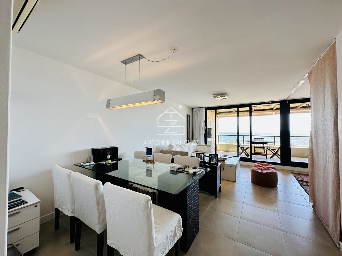Apartamento ID.1759 - Venta de fabuloso apartamento de dormitorio y medio con dos baños en Punta Ballena