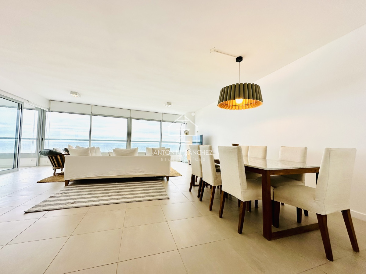 Apartamento ID.1774 - Alquiler temporario de apartamentode tres dormitorios más dependencia de servicio en Torre premiun sobre playa Brava