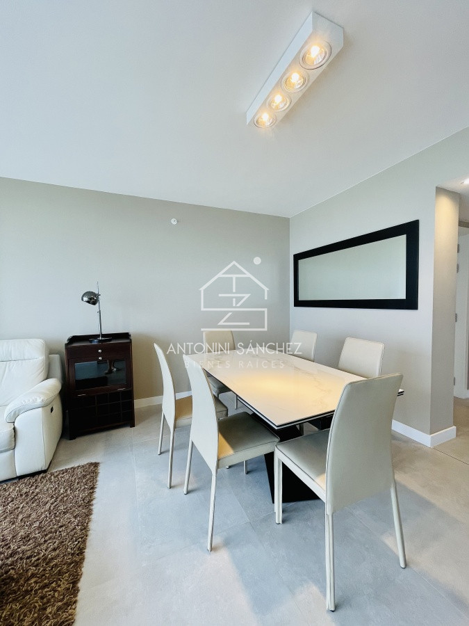 Apartamento ID.398 - Venta Apartamento de 2 Dormitorios Punta del Este