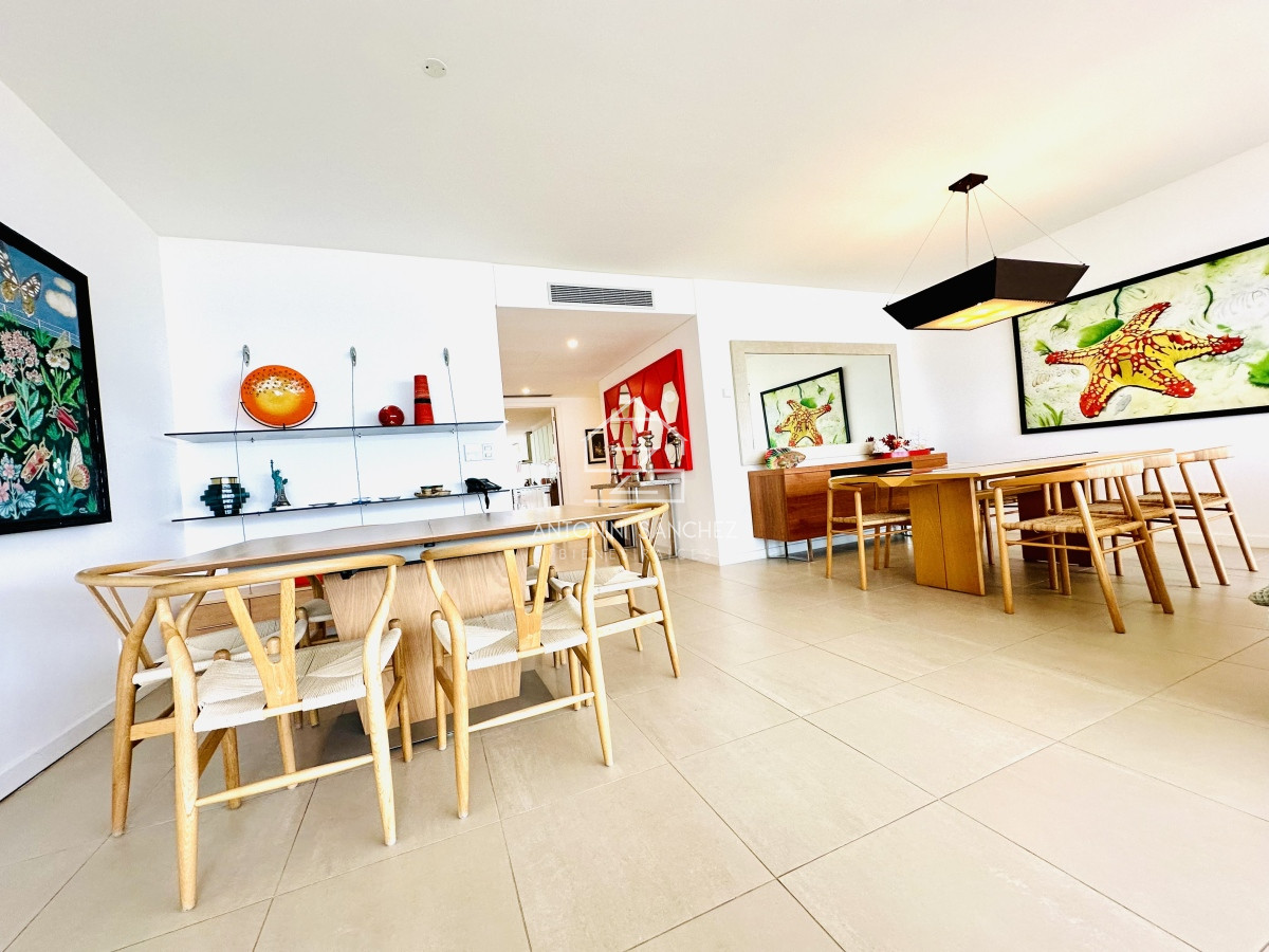 Apartamento ID.1772 - Oportunidad en Venta y Alquiler temporal de maravilloso departamento esquinero en Torre Le Parc, Playa Brava, Punta del Este