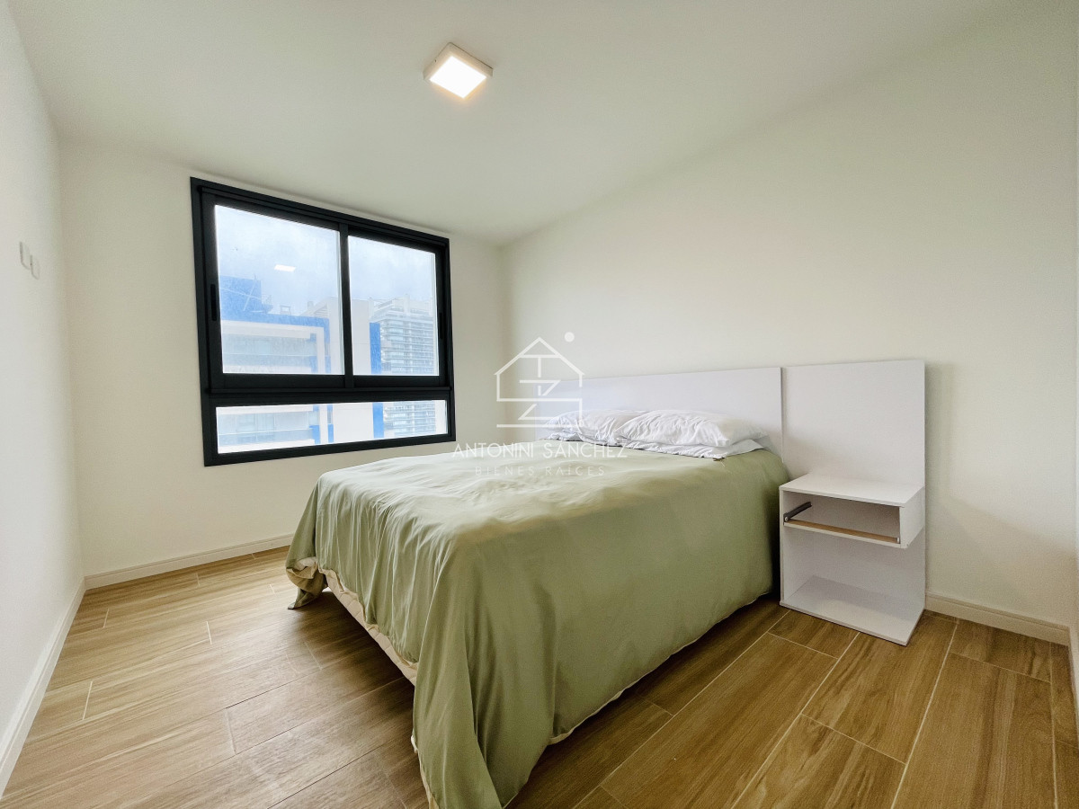 Apartamento ID.1553 - Moderno Apartamento de 2 Dormitorios en Playa Brava, Punta del Este