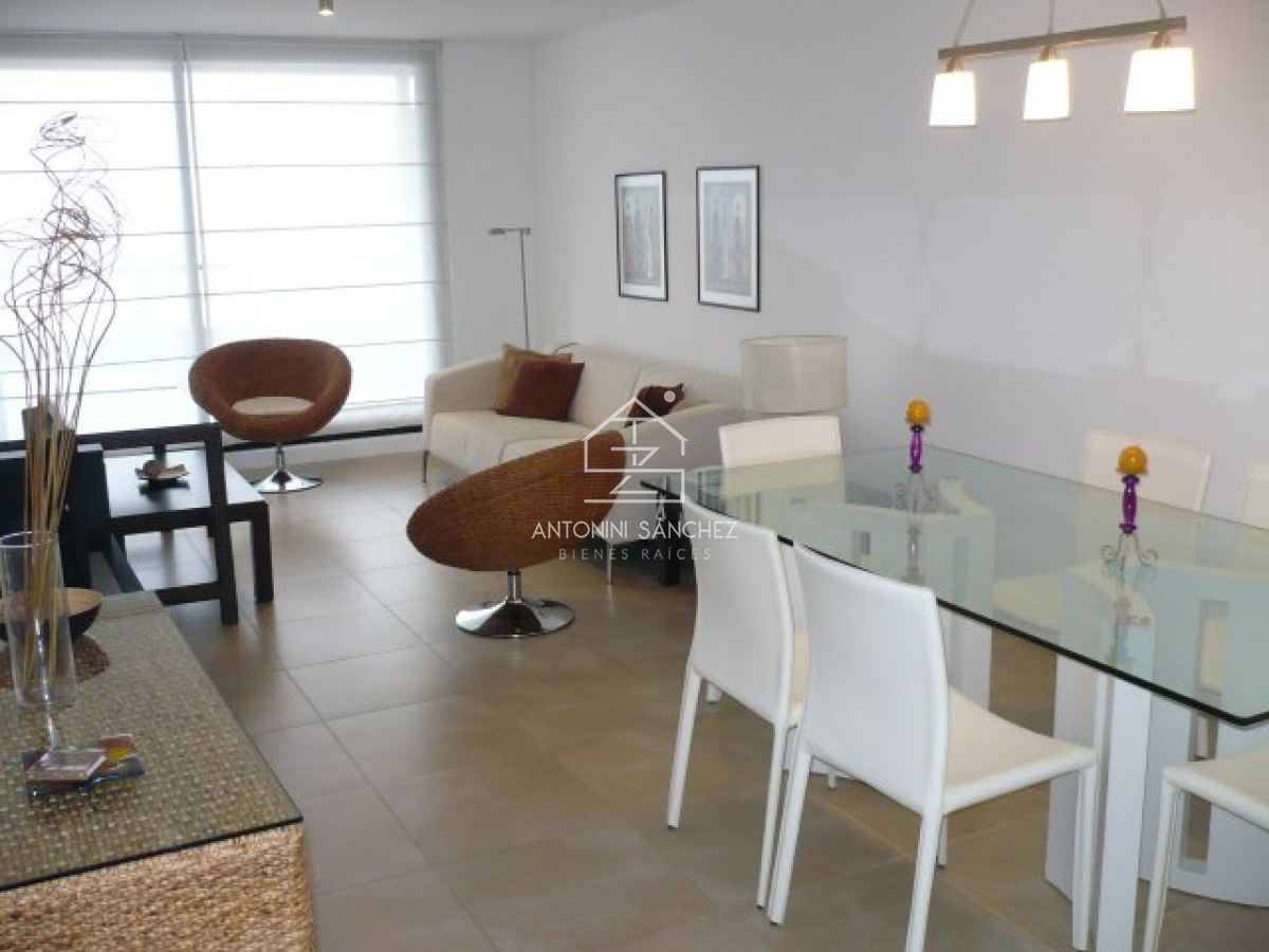 Apartamento ID.2156 - Venta de apartamento de dos dormitorios con parrillero exclusivo, Punta Ballena