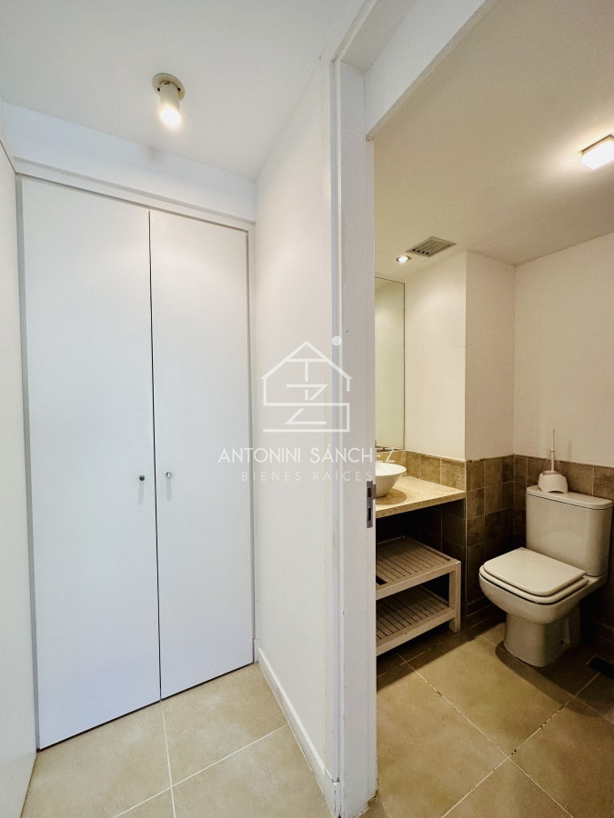 Apartamento ID.1759 - Venta de fabuloso apartamento de dormitorio y medio con dos baños en Punta Ballena