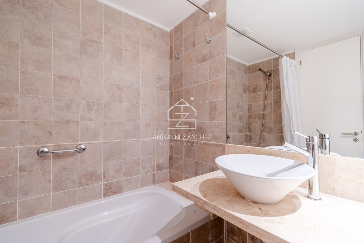 Apartamento ID.1767 - Apartamento de un dormitorio con parrillero y jardin en Venta y Alquiler, Punta Ballena