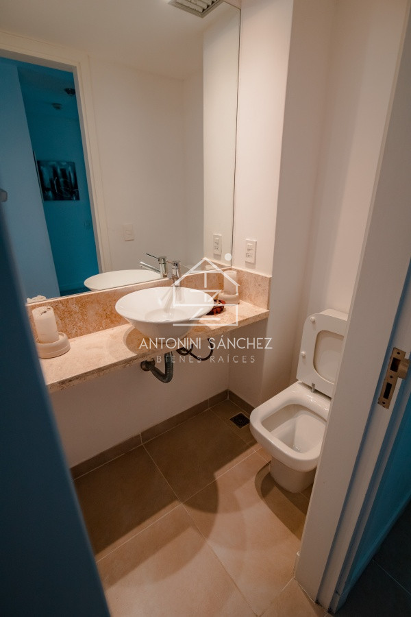 Apartamento ID.2156 - Venta de apartamento de dos dormitorios con parrillero exclusivo, Punta Ballena
