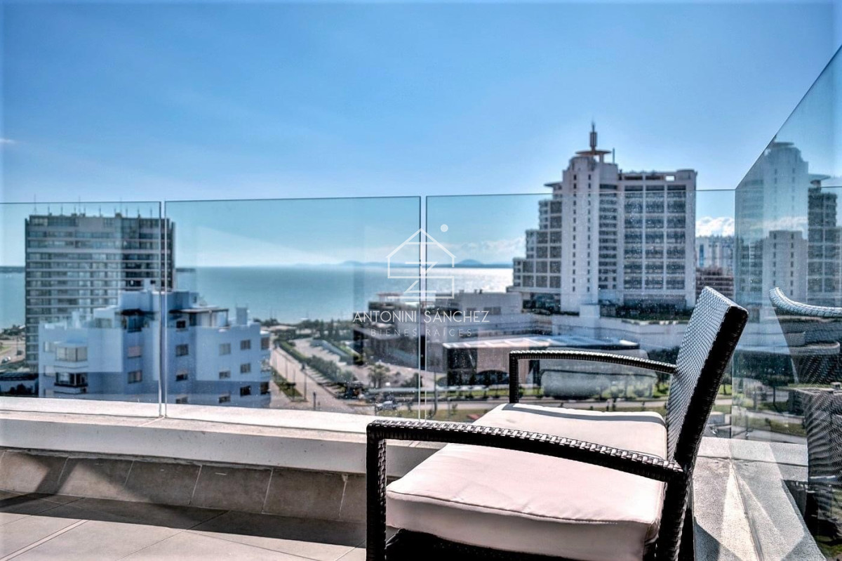 Apartamento ID.762 - Venta apartamento 2 dormitorios Punta del Este