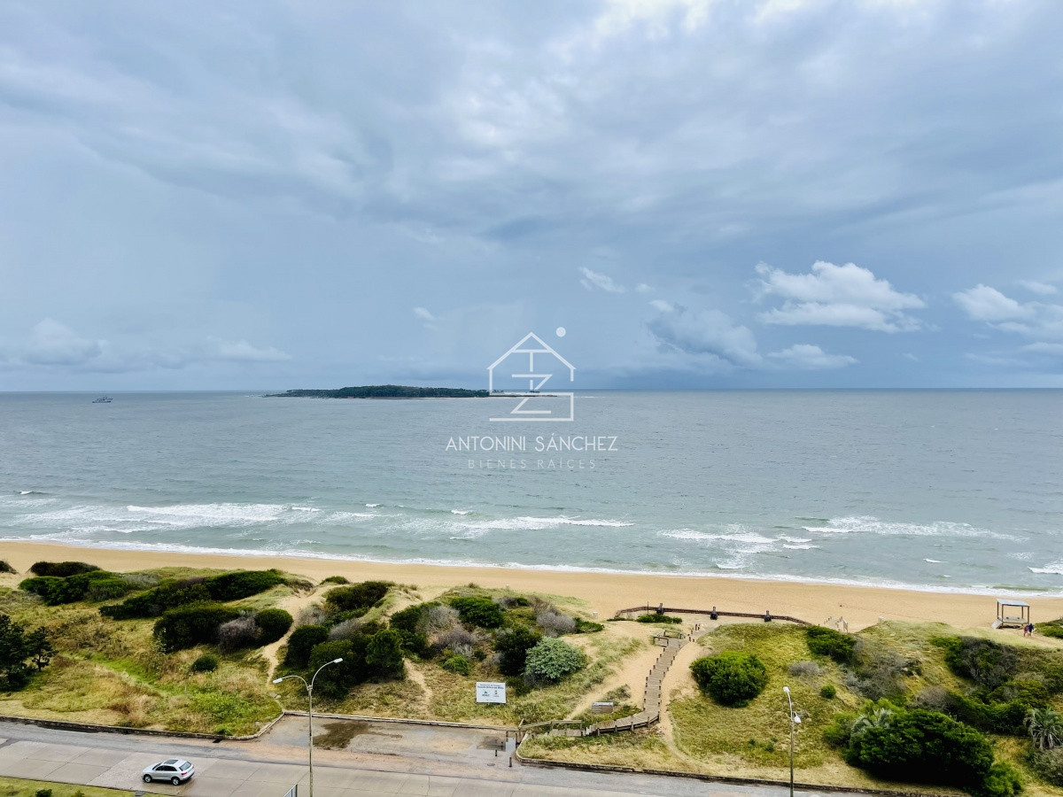 Apartamento ID.398 - Venta Apartamento de 2 Dormitorios Punta del Este