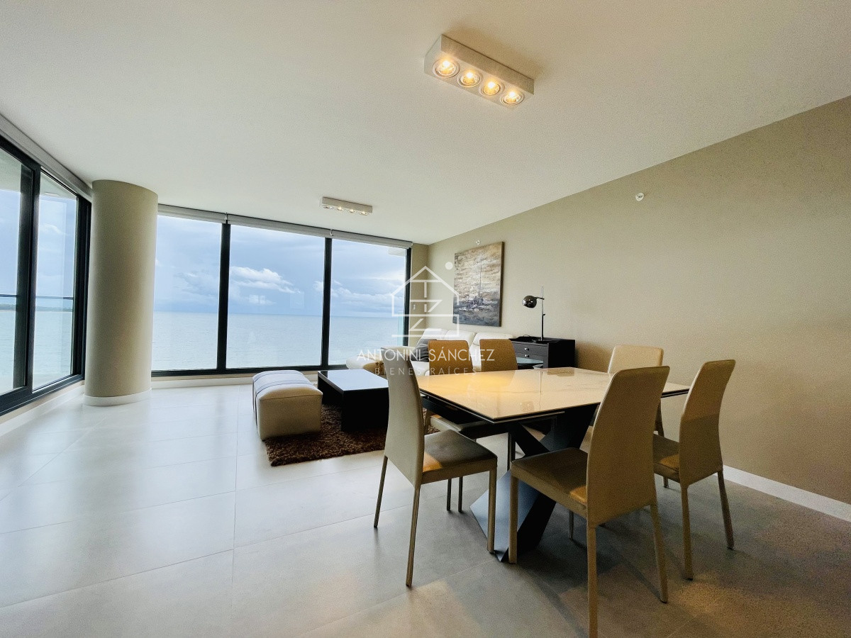 Apartamento ID.398 - Venta Apartamento de 2 Dormitorios Punta del Este
