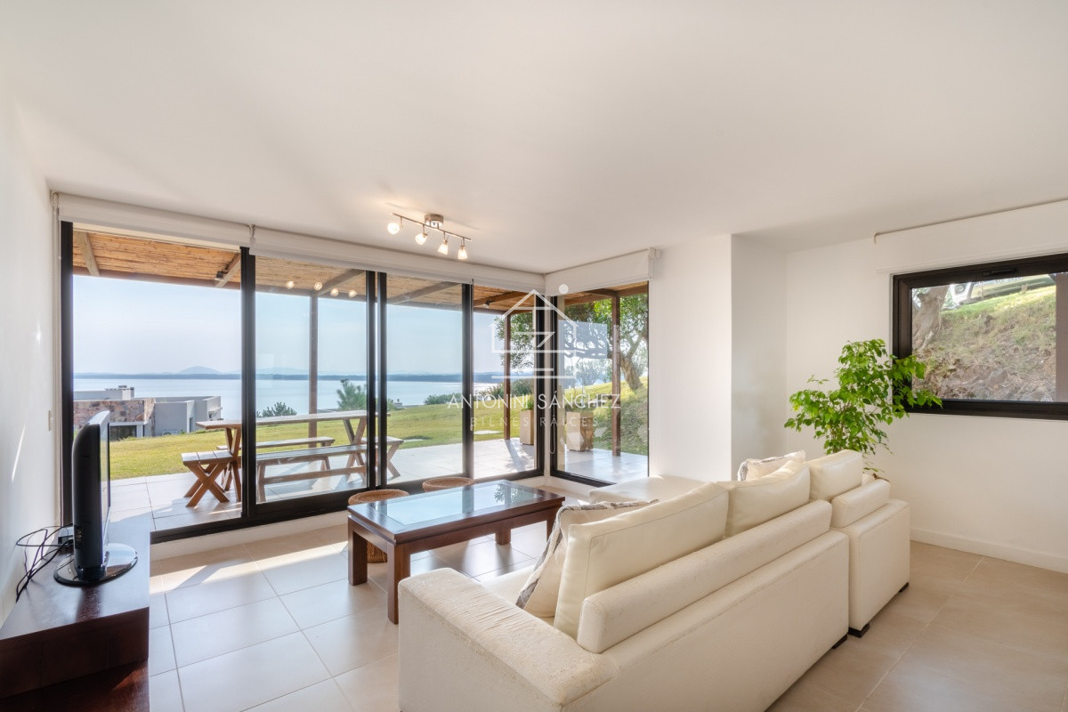 Apartamento ID.1766 - Venta y alquiler temporario de Apartamento amplio de 1 Dormitorio en Quartier Punta Ballena
