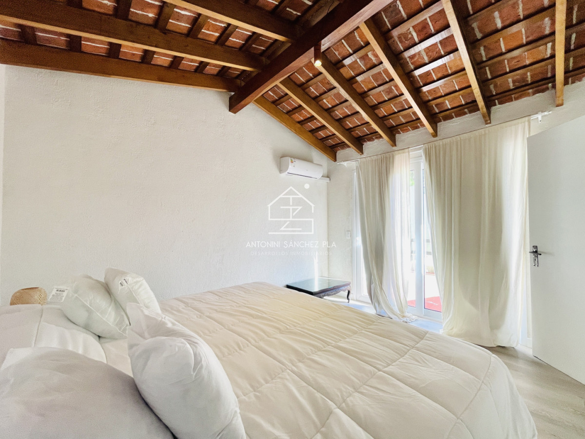 Apartamento ID.4137 - Alquiler anual o invernal de apartamento dúplex con parrillero propio en Rincón del Indio