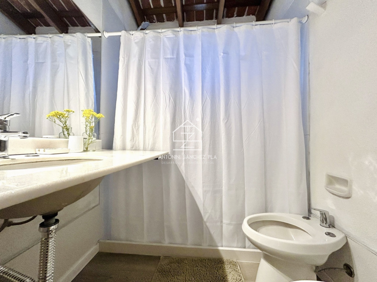 Apartamento ID.4137 - Alquiler anual o invernal de apartamento dúplex con parrillero propio en Rincón del Indio